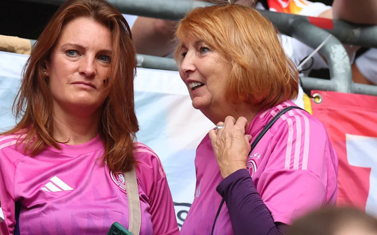 Burgi Nagelsmann: Die unbekannte Mutter von Bundestrainer Julian Nagelsmann im Porträt burgi nagelsmann